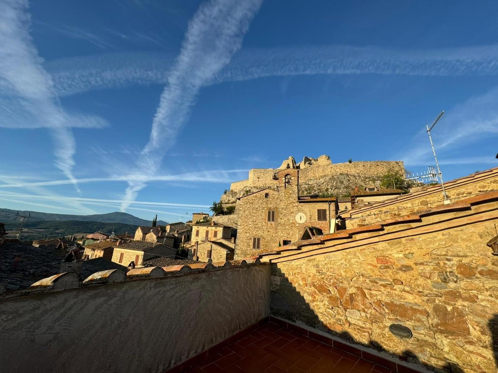 La Terrazza Sulla Val D'Orcia Apartman Castiglione dʼOrcia Kültér fotó