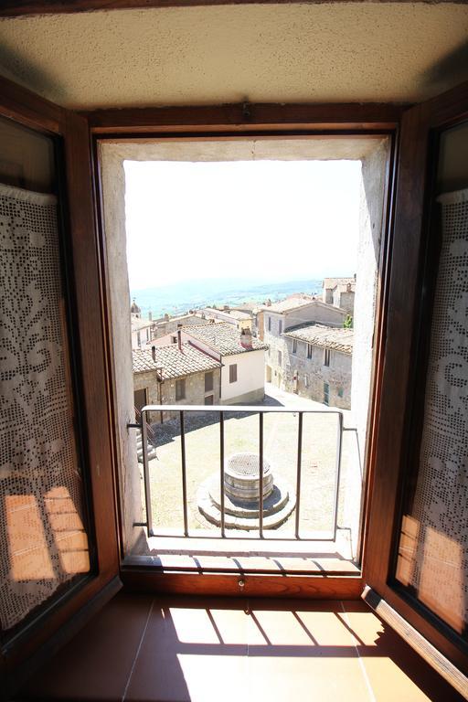 La Terrazza Sulla Val D'Orcia Apartman Castiglione dʼOrcia Kültér fotó